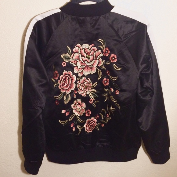 Forever 21 Embroidered Satin Bomber Jacket - Picture 4 of 8